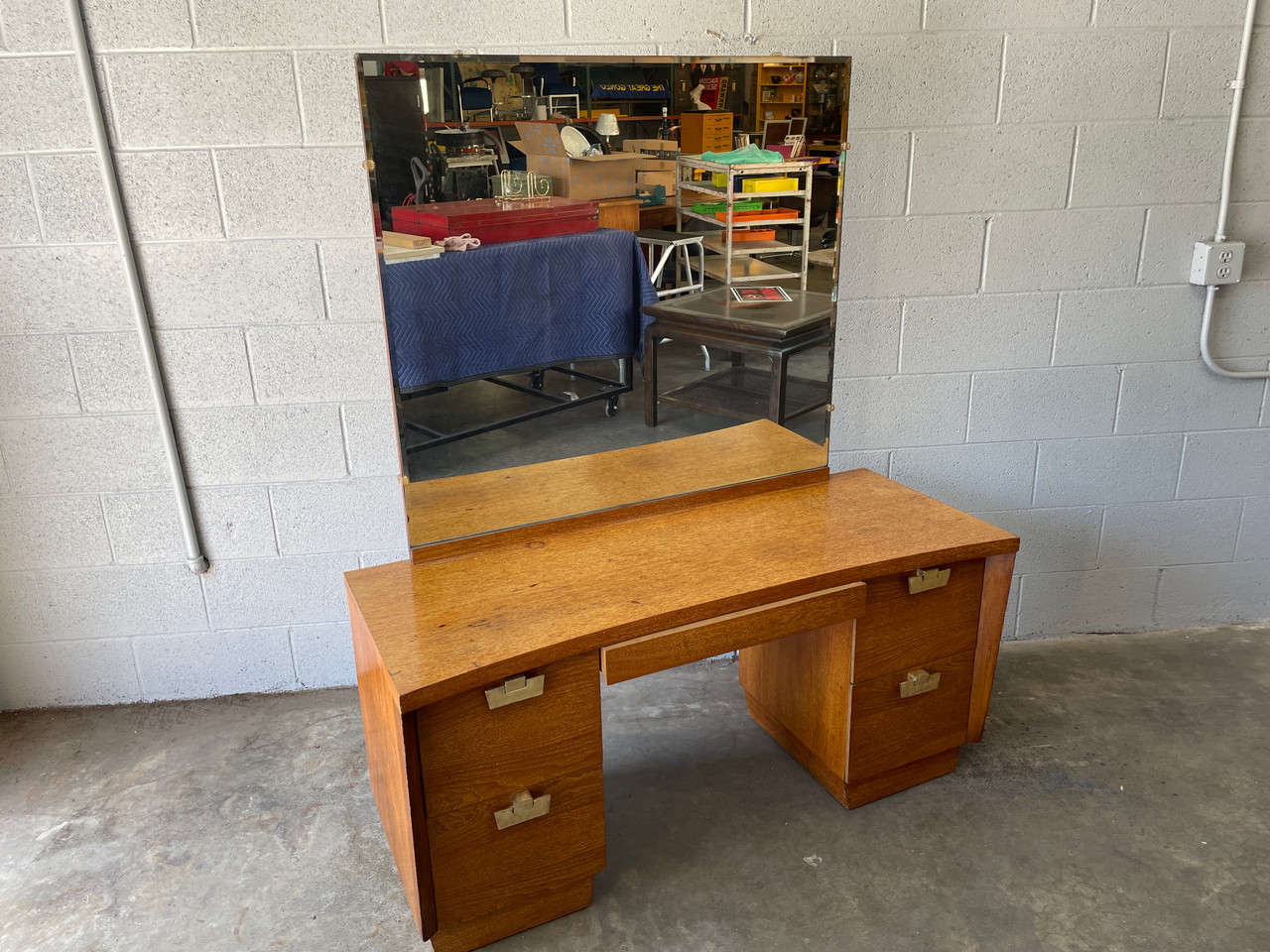 SOLD 1950s American of Martinsville MidCentury Modern Vanity Rehab Vintage Interiors