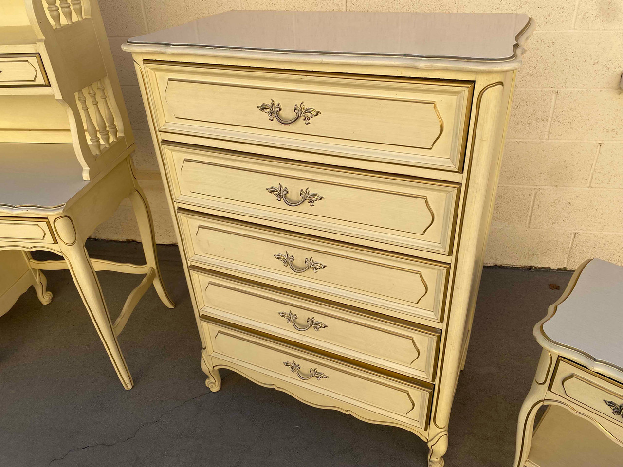 SOLD Henry Link Bedroom Set Rehab Vintage Interiors