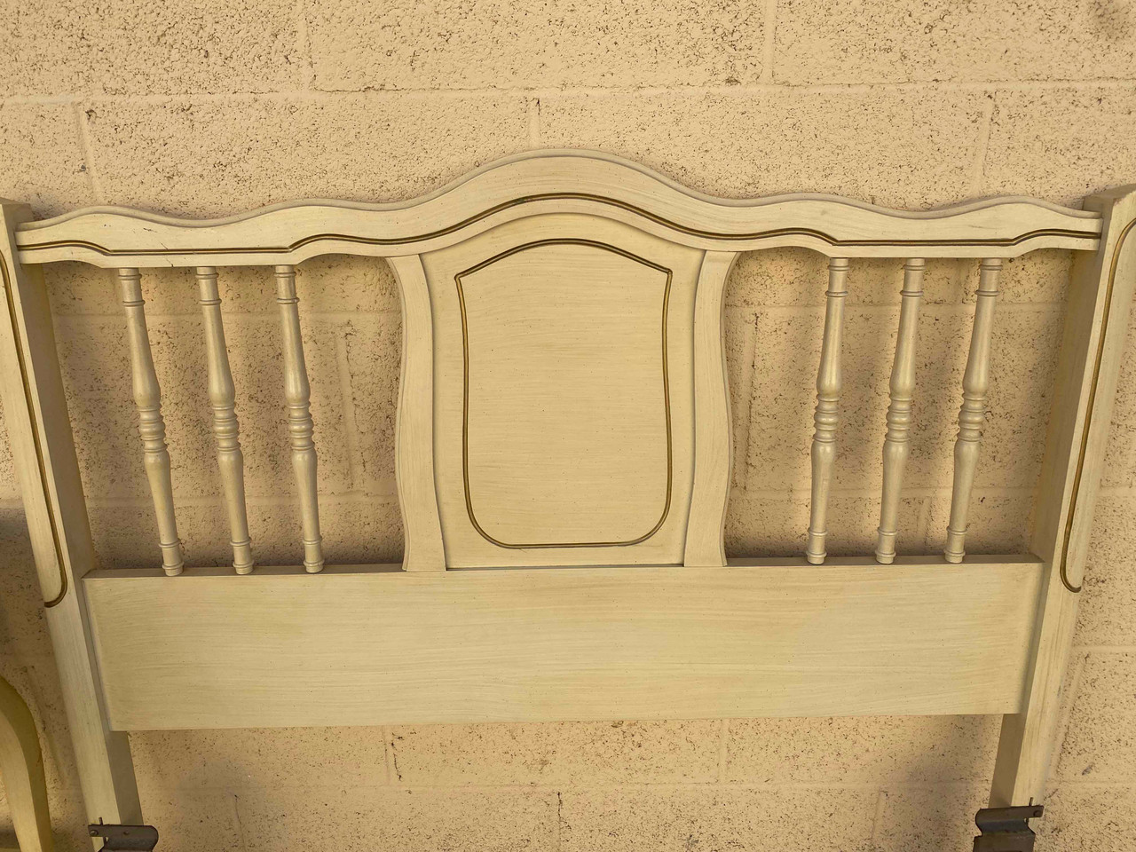 SOLD Henry Link Bedroom Set Rehab Vintage Interiors