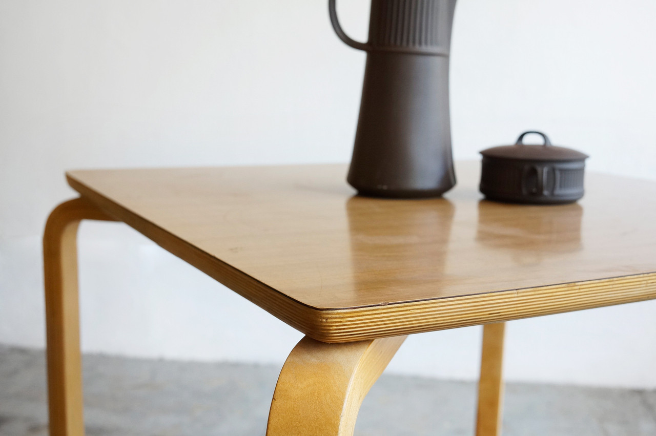 THONET x MUJI Beach Wood Table Brown 廃盤品 THONET x MUJI Beach Wood Table Brown 廃盤品 - メルカリ