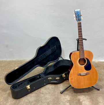 1971 Alvarez Acoustic Guitar with Case