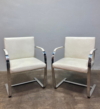 Pair of Two Flat-Bar Brno Knoll Style Armchairs