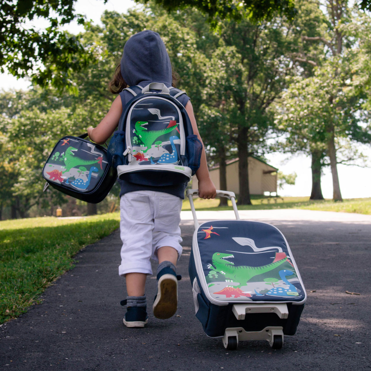 kids wheelie luggage