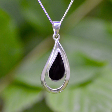 Whitby Jet and sterling silver teardrop pendant