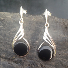 925 sterling silver twist drop earrings with round Whitby Jet stones