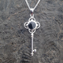 925 silver key pendant with round Whitby Jet stone