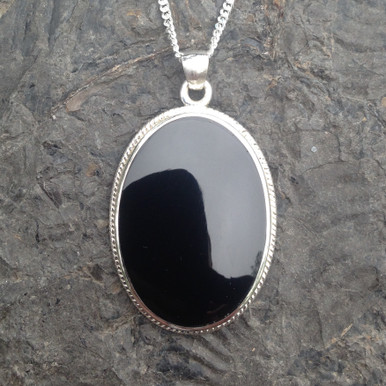 Large oval rope edge Whitby Jet and sterling silver pendant