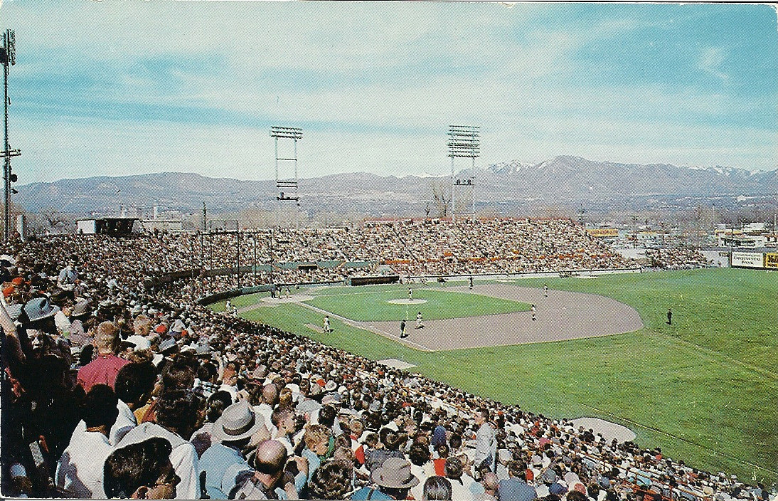 Ebbets Field (771-923) - Stadium Postcards