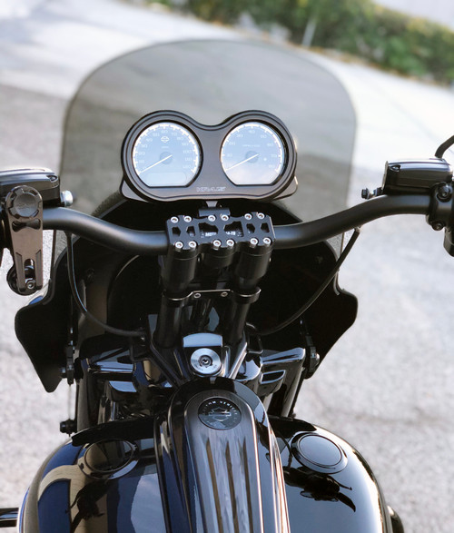 Road King with Road Glide Gauges