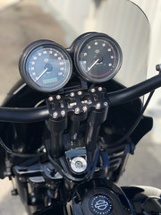 Road King with Dual Gauges