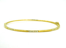 14K Yellow Gold - Petite Diamond Stationed Hinged Fashion Bracelet (0.15ct)