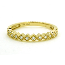 14K Yellow Gold - Vintage Scalloped Style Diamond Stackable Band (0.12ct)