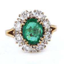 14K Yellow Gold - 1.70ct - Oval Emerald & Round Diamond Halo Ring (1.30ct)