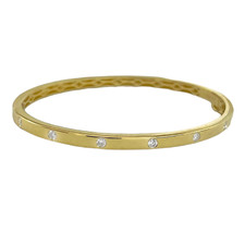 14K Yellow Gold - 0.40ct - Round Diamond Flush Set Hinged Bangle Bracelet