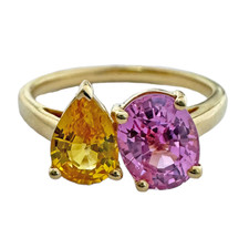 18K Yellow Gold - 2.17ct - Pink Oval & Yellow Pear Cut Toi Et Moi Fashion Ring