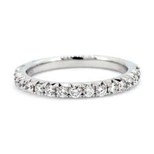 14K White Gold - 0.43ct-  Premium Round Diamond Shared Fishtail Style Prong Wedding Band