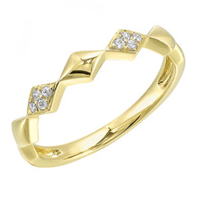 14K Yellow Gold - 0.05ct - Round Diamond Set Scalloped Gold Design Band