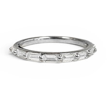 14K White Gold - 0.38ct - Baguette Cut Diamond Single Prong Set Band