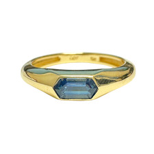 10K Yellow Gold - 0.48ct - Hexagon Cut Madagascar Blue Sapphire Bezel Set Signet Ring