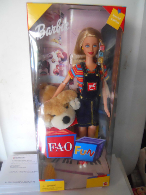 FAO FUN BARBIE w/ Patrick the Pup FAO SCHWARZ