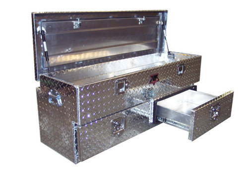 Veterinarian Farrier K9 Search & Rescue Hunter Offset Chest Tailgate Gear & Supply Toolbox has two lower storage drawers and a spacious top chest storage area with an offset lid.  May be used on trailer tongues and in some SUV's &  Vans, depending on the cargo area.