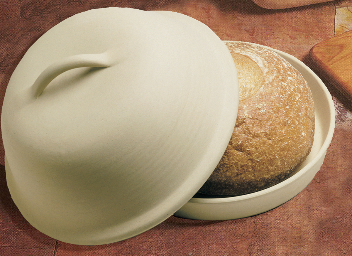 Stoneware Baking with Superstone La Cloche® and Superstone Covered