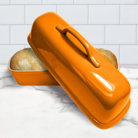 Sassafras Superstone® Covered Baker with Tangerine Glazed Exterior and Unglazed Interior