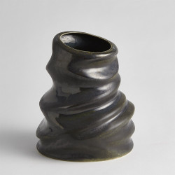 Melting Vase - Bronze