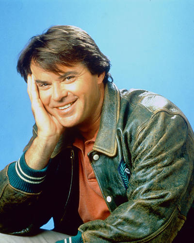 This is an image of 222348 Robert Urich Photograph & Poster