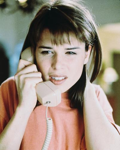 This is an image of 224367 Neve Campbell Photograph & Poster