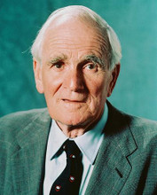 This is an image of 237636 Desmond Llewelyn Photograph & Poster