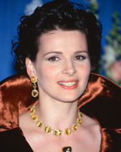This is an image of 226866 Juliette Binoche Photograph & Poster