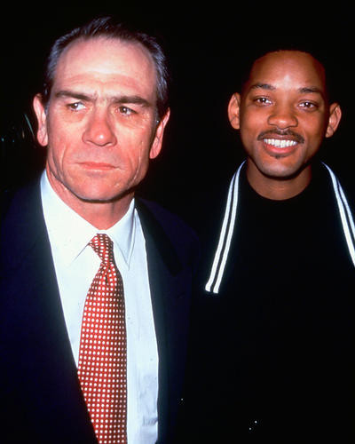 This is an image of 227094 Will Smith & Tommy Lee Jones Photograph & Poster