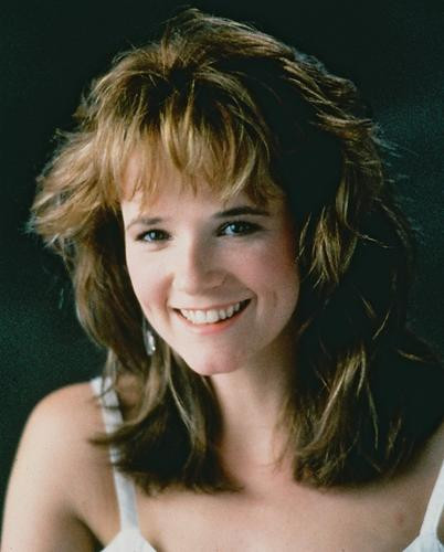 This is an image of 229199 Lea Thompson Photograph & Poster