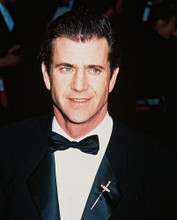 This is an image of 232937 Mel Gibson Photograph & Poster