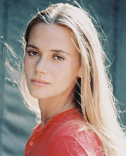 This is an image of 235548 Peggy Lipton Photograph & Poster