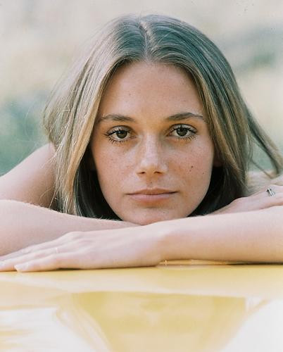 This is an image of 242614 Peggy Lipton Photograph & Poster