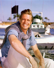 This is an image of 249935 George Peppard Photograph & Poster