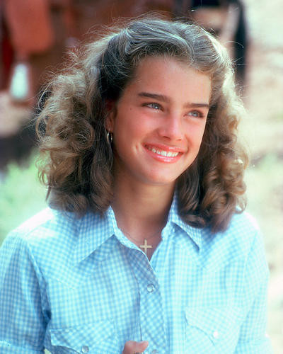 This is an image of 256563 Brooke Shields Photograph & Poster