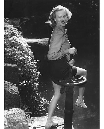 This is an image of 178183 Honor Blackman Photograph & Poster