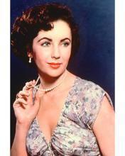 This is an image of 264887 Elizabeth Taylor Photograph & Poster
