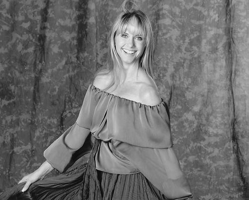 This is an image of 171589 Olivia Newton-John Photograph & Poster