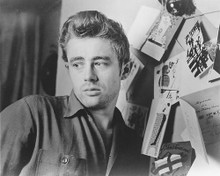 This is an image of 175371 James Dean Photograph & Poster