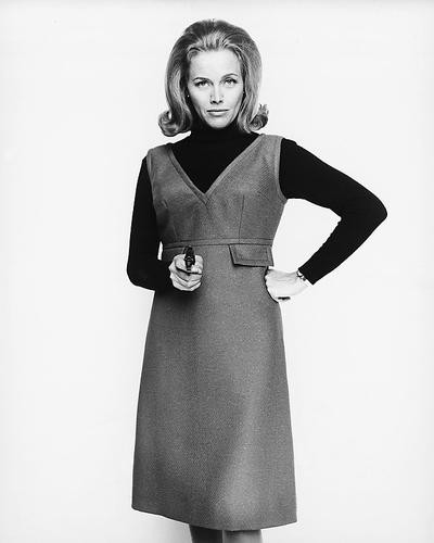 This is an image of 179059 Honor Blackman Photograph & Poster