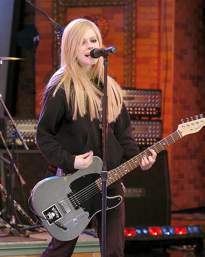 This is an image of 265800 Avril Lavigne Photograph & Poster