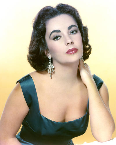 This is an image of 270720 Elizabeth Taylor Photograph & Poster