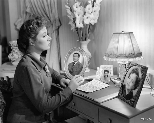 This is an image of 194753 Greer Garson Photograph & Poster