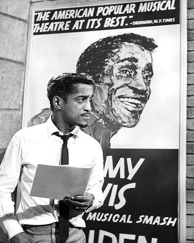 This is an image of 194225 Sammy Davis Jnr Photograph & Poster