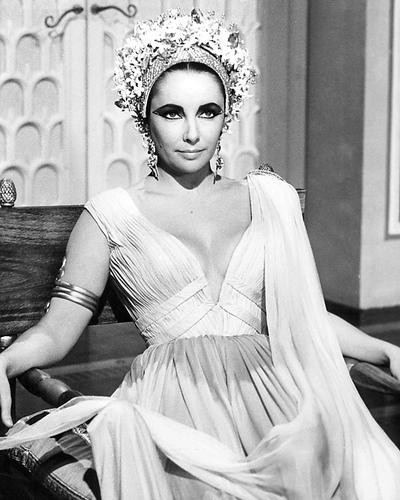 This is an image of 194397 Elizabeth Taylor Photograph & Poster