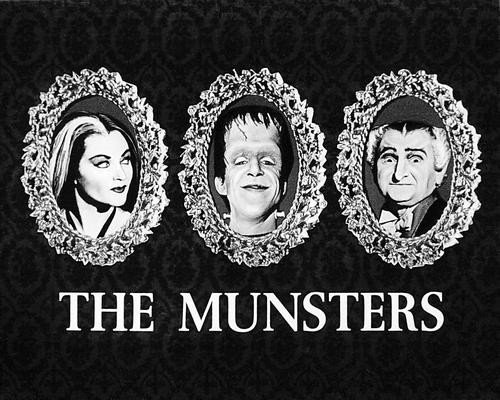 This is an image of 194305 The Munsters Photograph & Poster